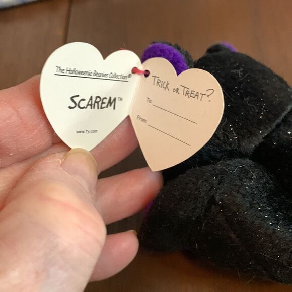 Scream the black bat - Picture 3 of 5